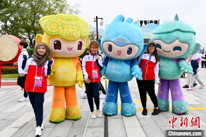 杭州亚运会中的东南亚面孔：在赛场内外体验水