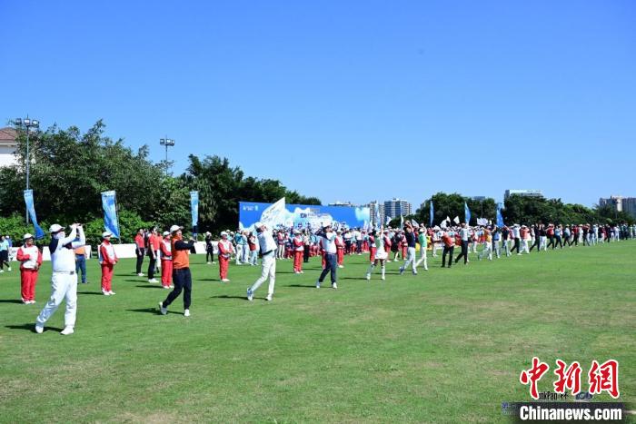 海口观澜湖揭幕ThinkPad杯第七届业余高尔夫超级联