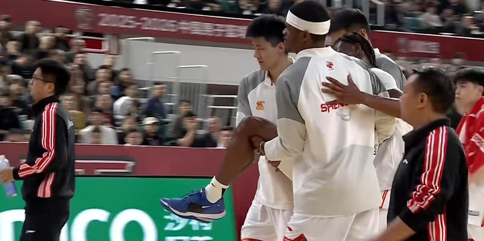 深圳客场力克山西豪取11连胜 王浩然砍33分引领逆