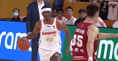 深圳客场力克山西豪取11连胜 王浩然砍33分引领逆