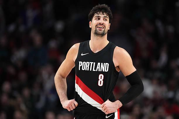 阿夫迪亚成NBA季后赛首位以色列球员 马刺迎战开